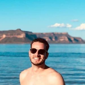 Meet your Posher, Marco aurélio